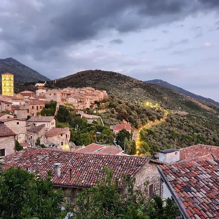 Casa Vacanze Belvedere Apartamento Sermoneta Exterior foto